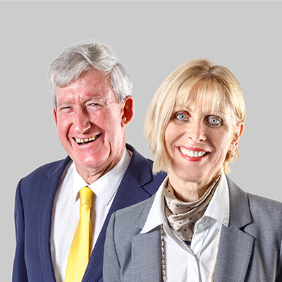 Aniko and Peter Carey