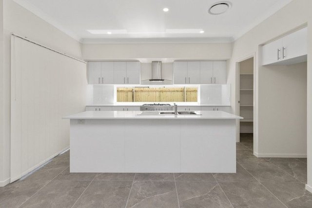 70 Jack Circuit, QLD 4500