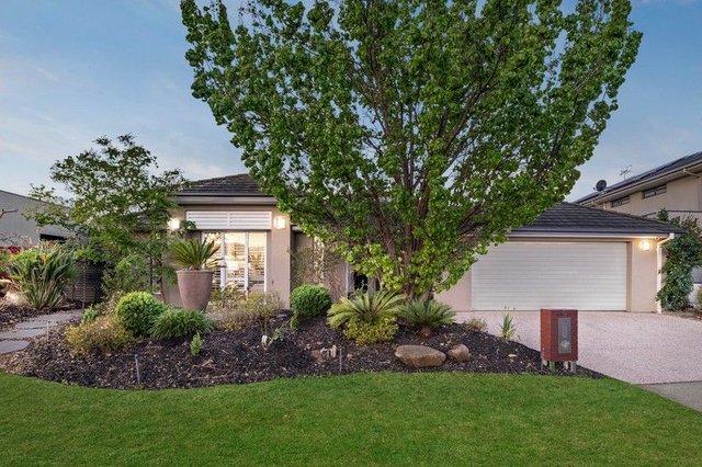 9 Waterlily Court, VIC 3195