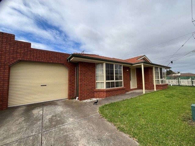 1/8 Deer Street, VIC 3023