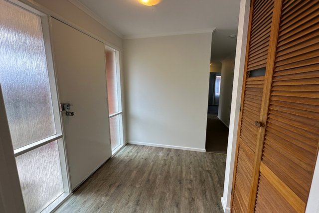 16 Woolalla Street, NSW 2630