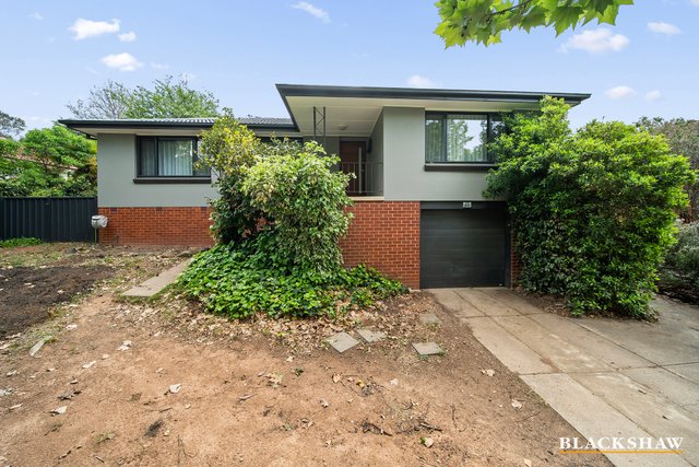 122 Kitchener Street, ACT 2605