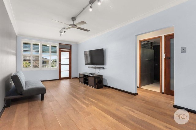 2/11 Rosa Street, NSW 2223