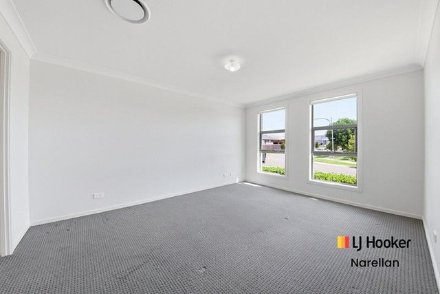 9 Clowes Street, NSW 2570