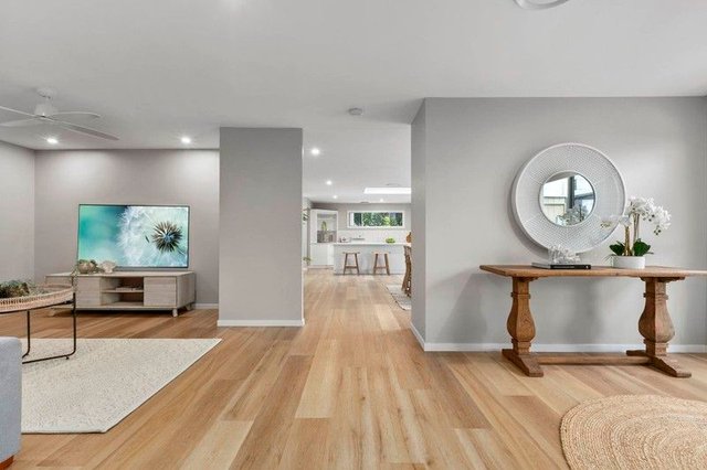 35 Sunrise Avenue, QLD 4573