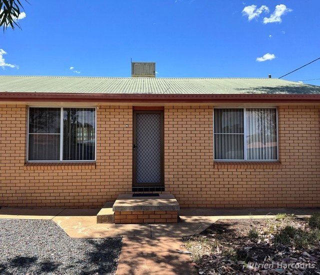 37 Becker Street, NSW 2835