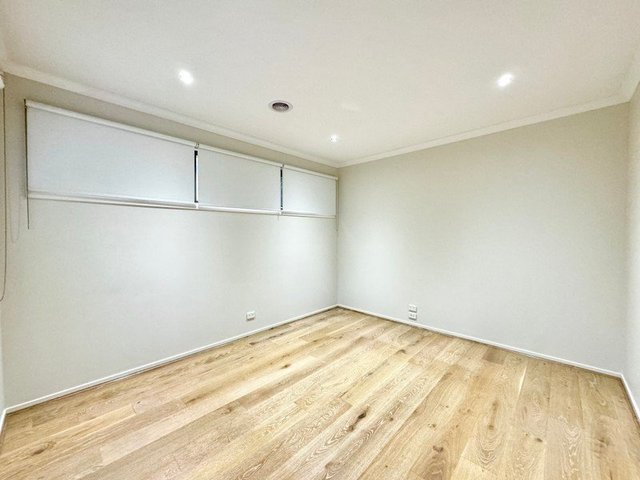 1/1 Melaleuca Drive, VIC 3169