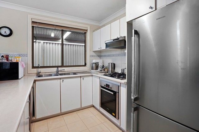 33 Sorrento Drive, NSW 2768