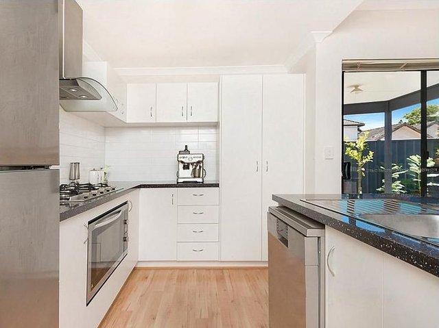 17A Taree Street, WA 6102