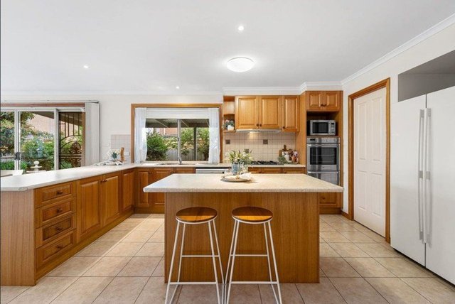32 Seminary Crescent, VIC 3179