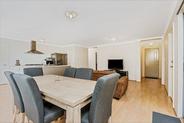 63 Grandis Boulevard, WA 6031