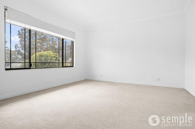 6 Aster Close, WA 6164