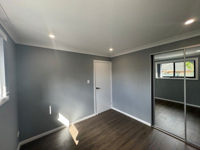 8A Veal Grove, NSW 2761