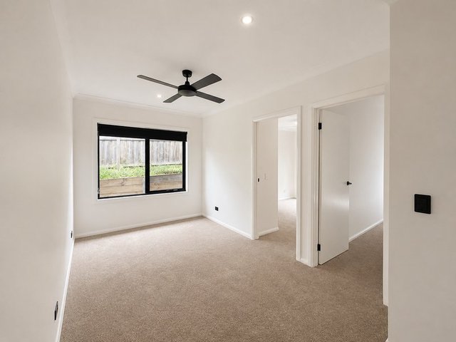 65 Oberon Drive, VIC 3216