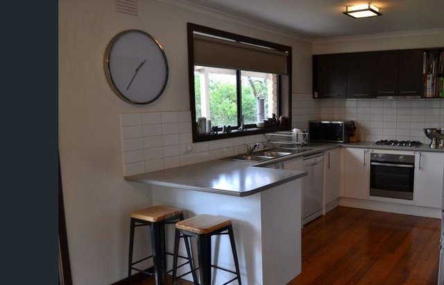 4 Randle Court, VIC 3804