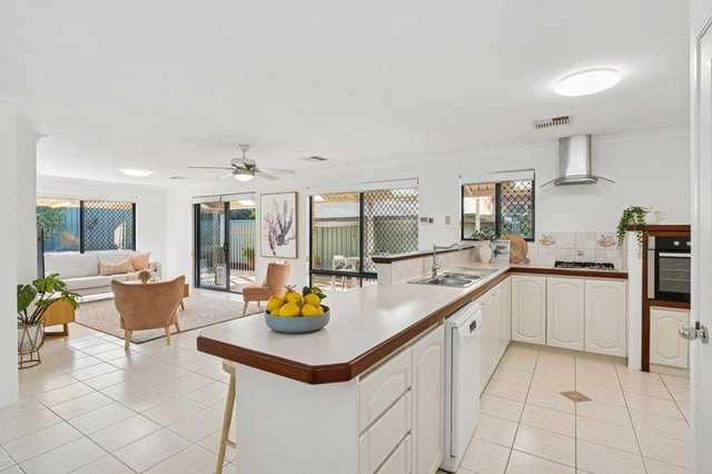 12 Namoi Turn, WA 6030