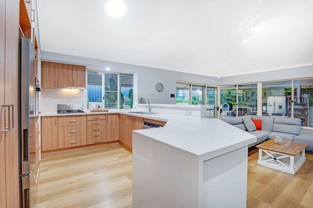 6 O'Ryan Close, WA 6018