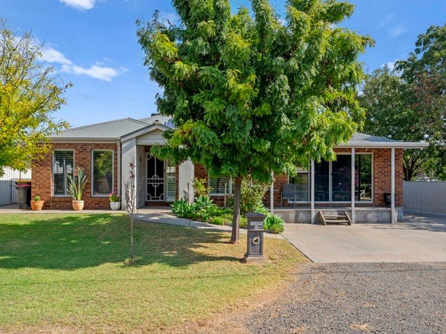 8 Pleasance Avenue, VIC 3666