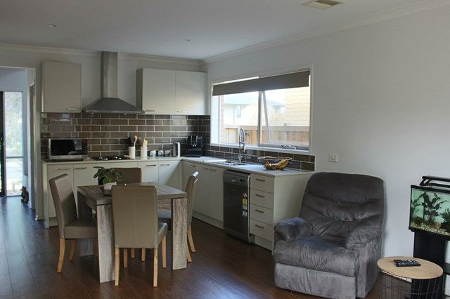 33 Remarkable Drive, VIC 3217