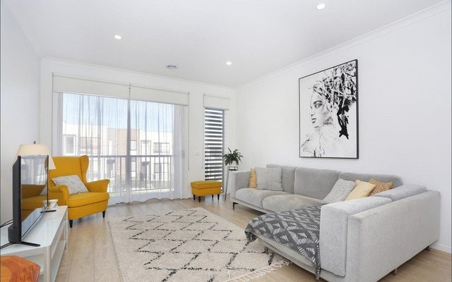 102 Camera Walk, VIC 3058