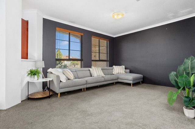 21 Waylen Square, WA 6164