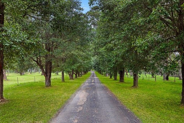 94 Longfield Lane, NSW 2570