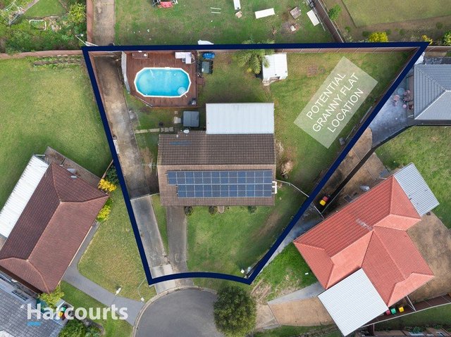 5 Dion Place, NSW 2761