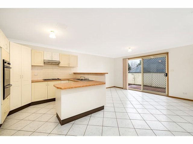 1/13 Woolpack Street, NSW 2570