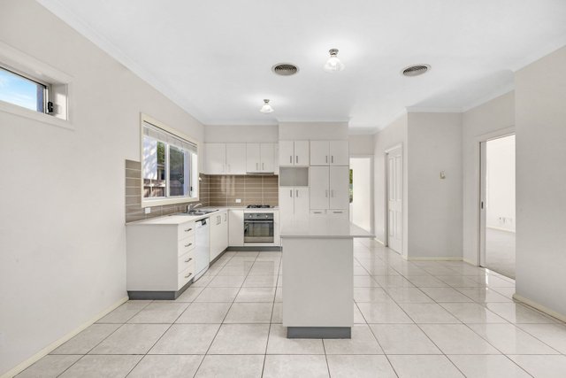 73 Sarre Street, ACT 2912