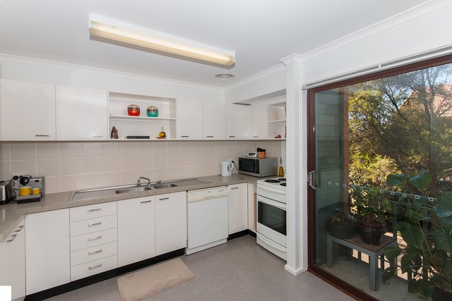 4/14 Currie Crescent, ACT 2604