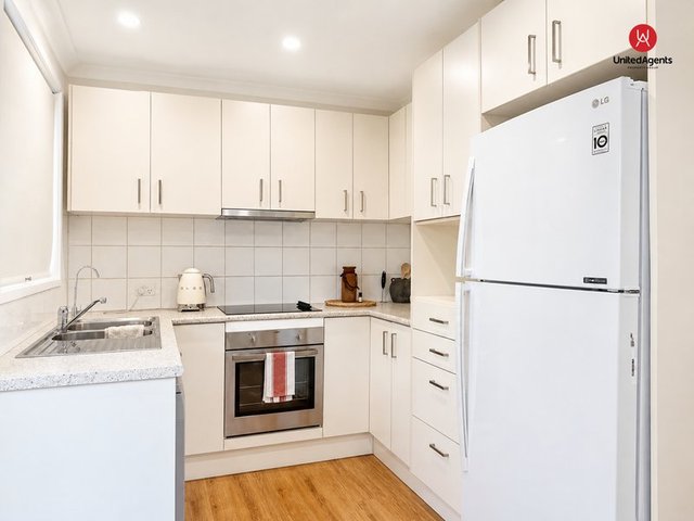 84 Berallier Drive, NSW 2570