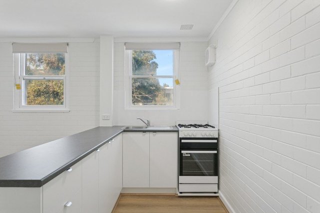 27/8 St Leonards Street, WA 6012