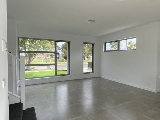 1/36 Nolan Avenue, VIC 3012