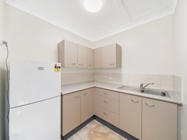 49/126 Board Street, QLD 4017