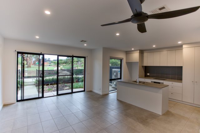 13 Willunga Court, ACT 2602
