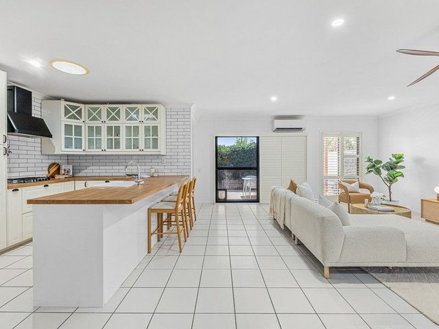 7/7 Greenway Circuit, QLD 4074