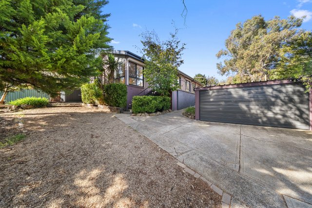 8 De Smet Place, ACT 2615