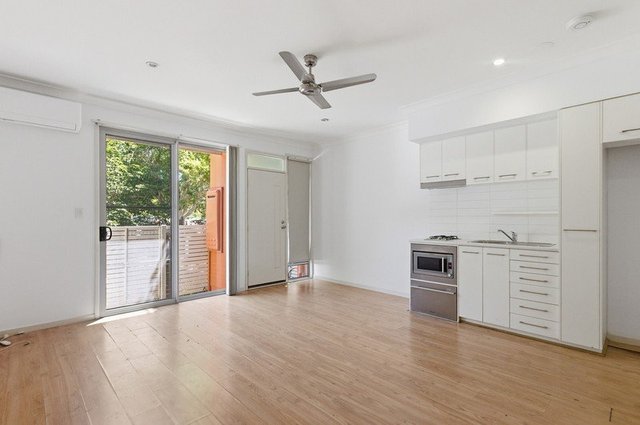 32 Warrumbungle Parade, QLD 4018