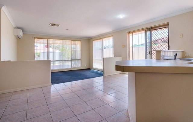 7 Narcissus View, WA 6164