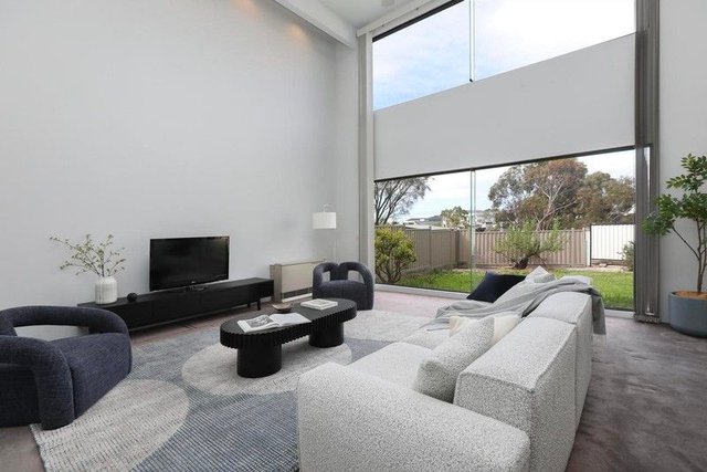27 Burrowye Crescent, VIC 3036