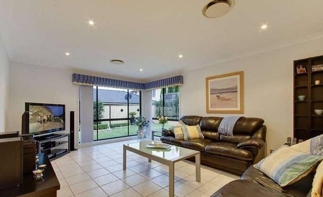 5 Yellowgum Grove, NSW 2768