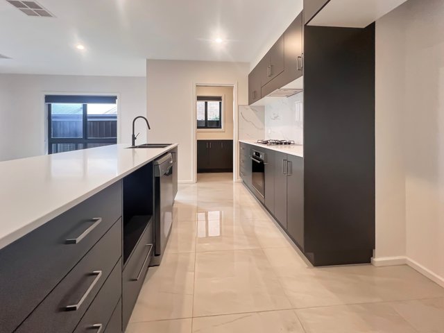 84 Oxalis Crescent, NSW 2620