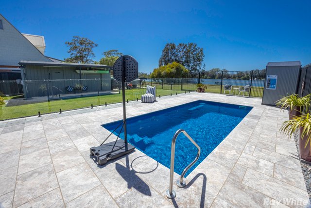 16 Rest Point Parade, NSW 2428