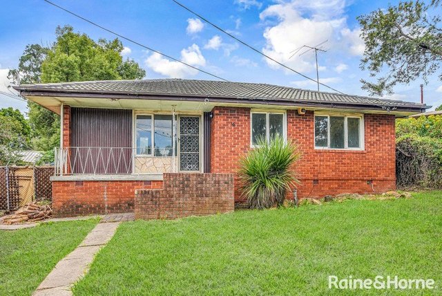 16 Waikanda Crescent, NSW 2770