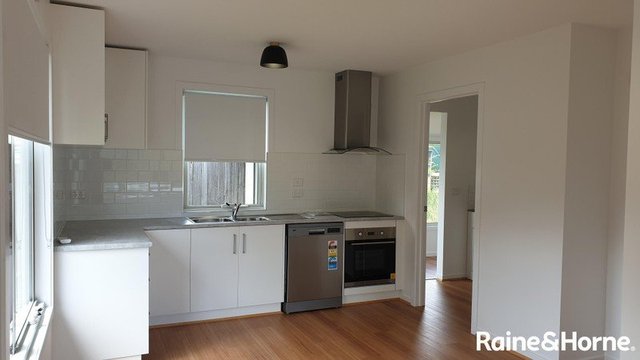 5 Nilpena Street, TAS 7018