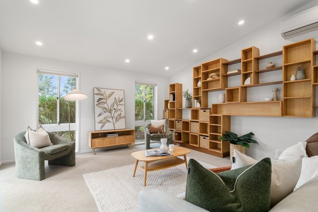 1 Mirning Crescent, ACT 2614