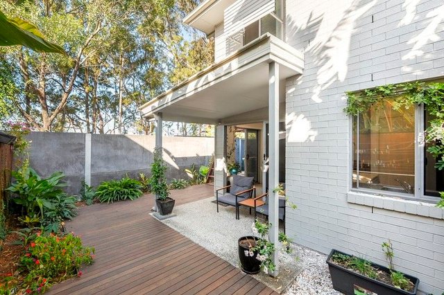 3/16 Sapphire Place, QLD 4221