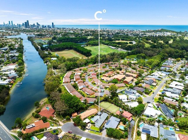 8 Beaconsfield Drive, QLD 4220