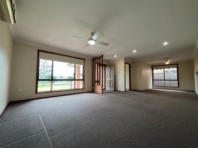 9 Thurn Place, NSW 2570