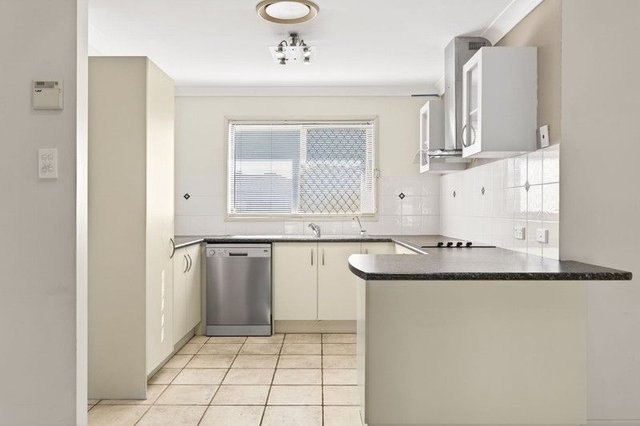 7 Northumberland Place, QLD 4118
